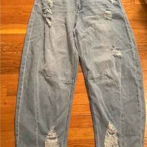 Distressed Barrel Light Blue Women's Jeans